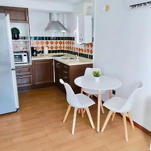 https://apartamento-puerto-estepona.es-andalucia.com