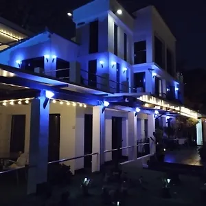 https://pinar-suites-habitaciones.1costadelsol.com